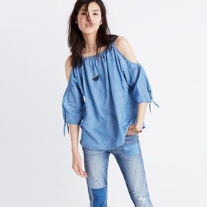 TO210  Madewell,Top,  Indigo wash, cold shoulder,